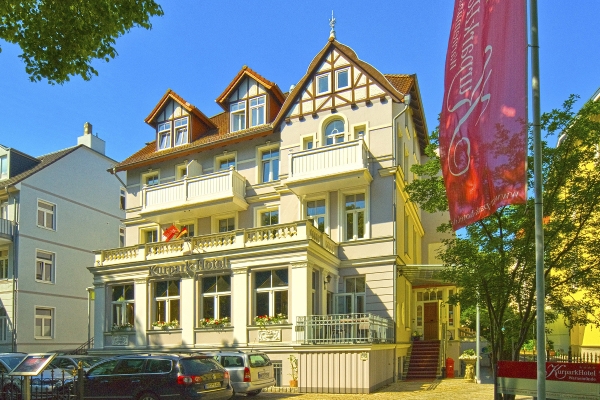 KurparkHotel (Rostock)